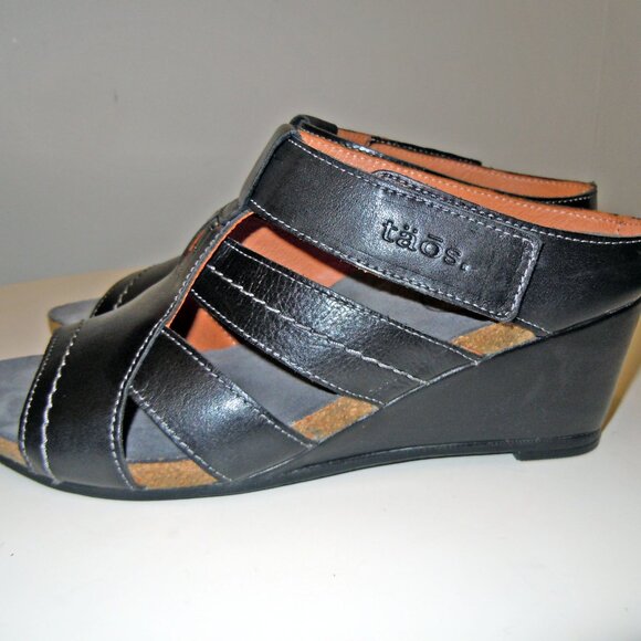 Täos - Lydia Sandal, Size 7.5 - Picture 1 of 7